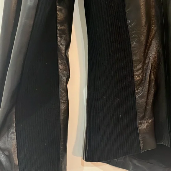 Motto Jacket - Picture 6 of 7